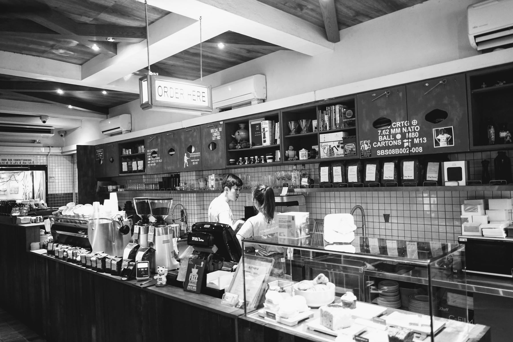 Forty Hands Cafe 